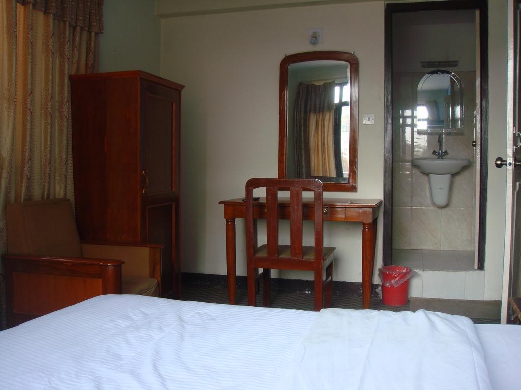 Holy Land Hotel Nepal Kathmandu Exteriör bild